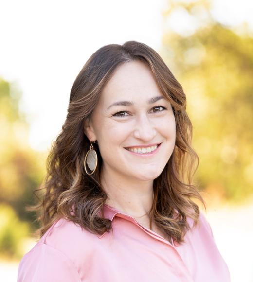 Photo of Adrienne Mead